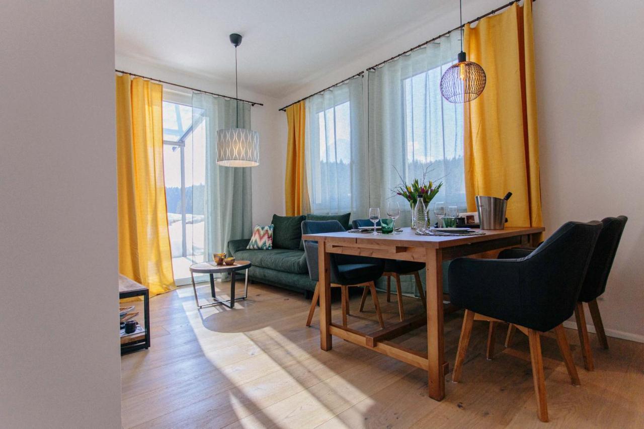 Forellenhof Appartements & Grossmutters Bungalow ลอยทัช ภายนอก รูปภาพ