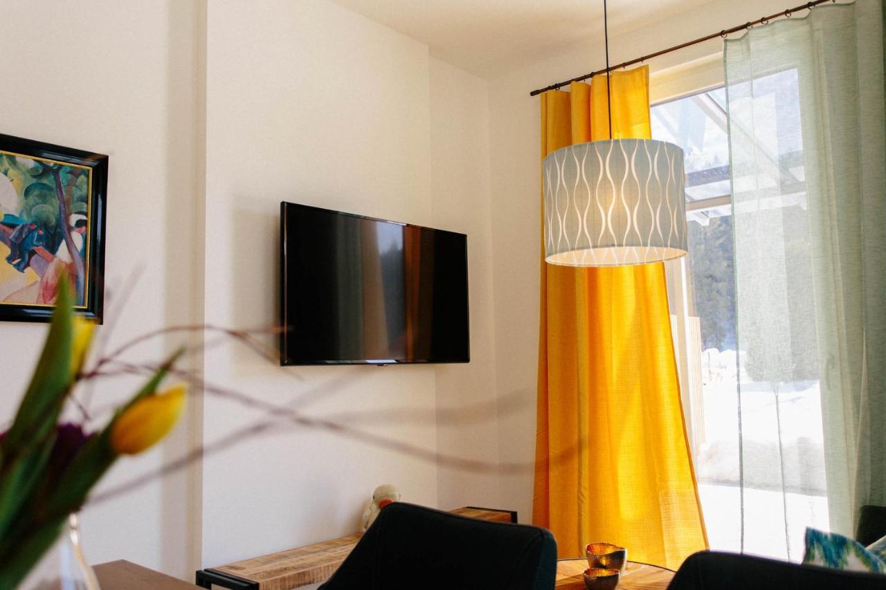 Forellenhof Appartements & Grossmutters Bungalow ลอยทัช ภายนอก รูปภาพ