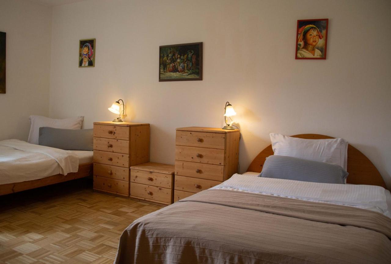 Forellenhof Appartements & Grossmutters Bungalow ลอยทัช ภายนอก รูปภาพ