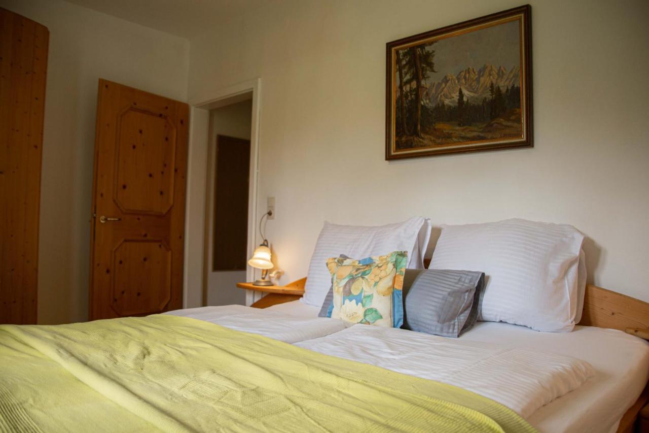 Forellenhof Appartements & Grossmutters Bungalow ลอยทัช ภายนอก รูปภาพ