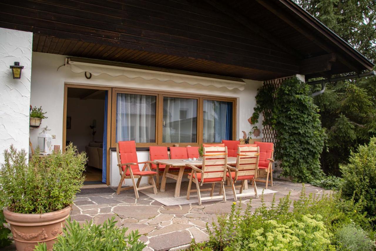 Forellenhof Appartements & Grossmutters Bungalow ลอยทัช ภายนอก รูปภาพ